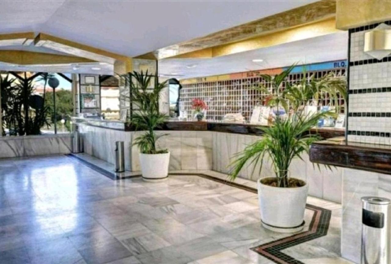 Benalbeach Holidays Benalmadena Luaran gambar