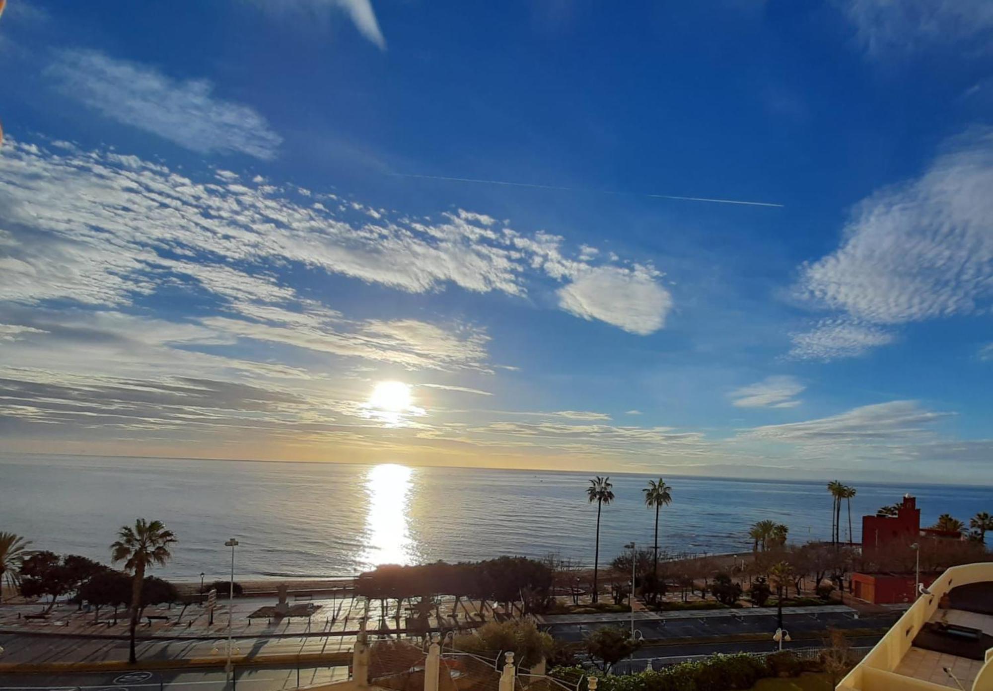 Benalbeach Holidays Benalmadena Bilik gambar